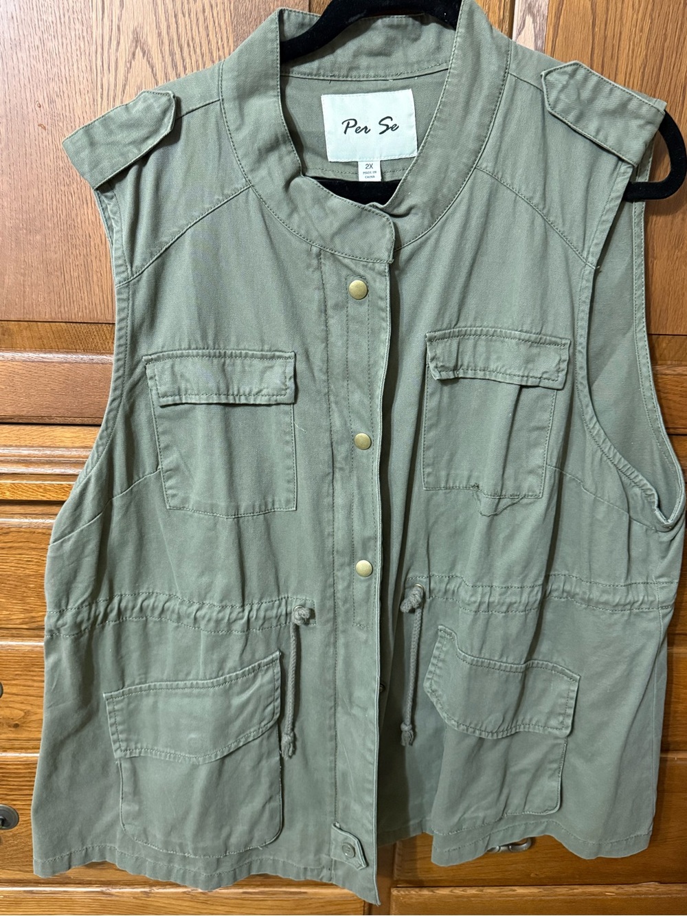 Per Se Sleeveless Utility Vest in Olive